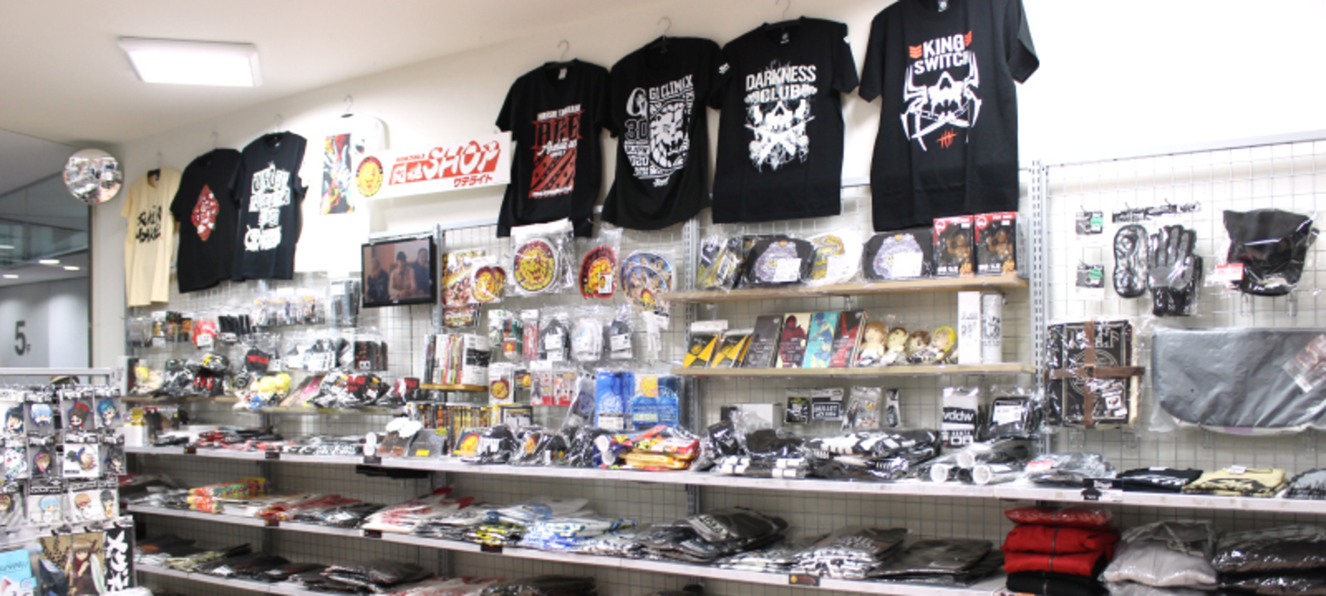 2024 ver Gee Store all info are here. The best place to buy anime with